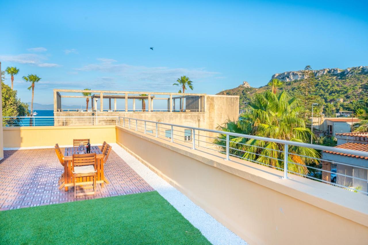 Terrazza Sella Del Diavolo - Vista Mare - Wifi Ac Lägenhet Cagliari Exteriör bild