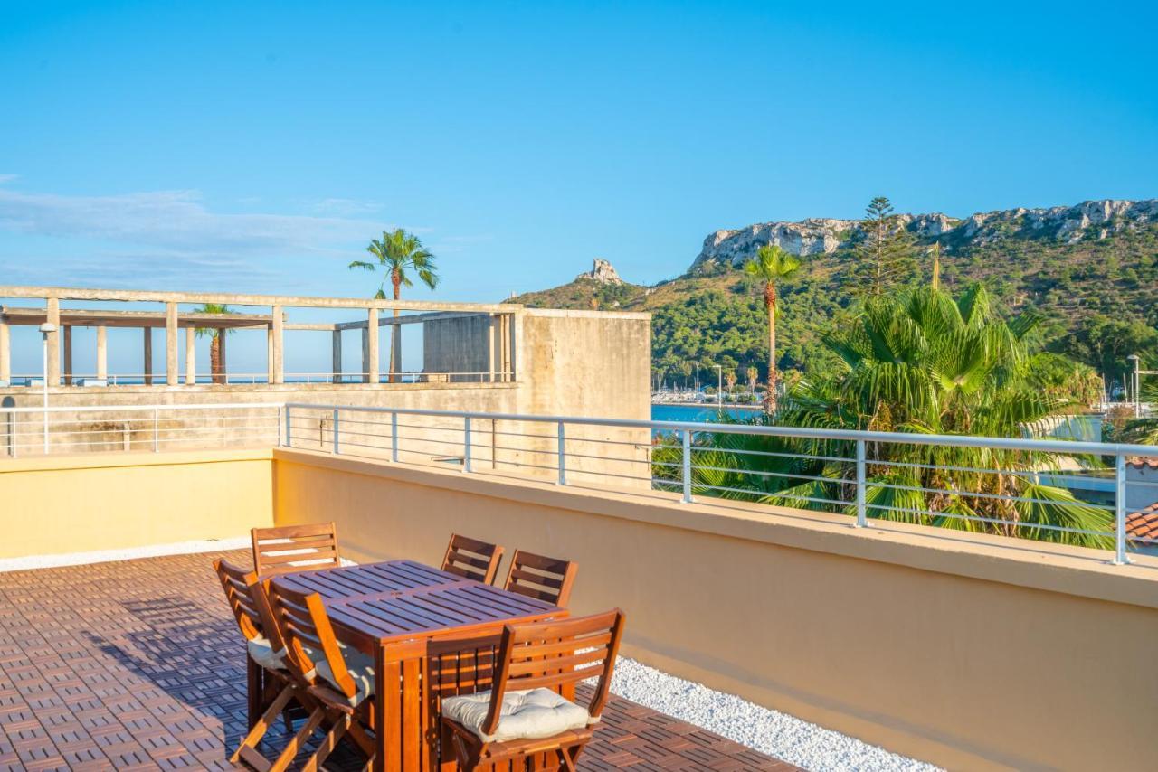 Terrazza Sella Del Diavolo - Vista Mare - Wifi Ac Lägenhet Cagliari Exteriör bild
