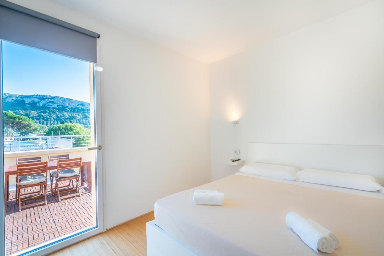 Terrazza Sella Del Diavolo - Vista Mare - Wifi Ac Lägenhet Cagliari Exteriör bild